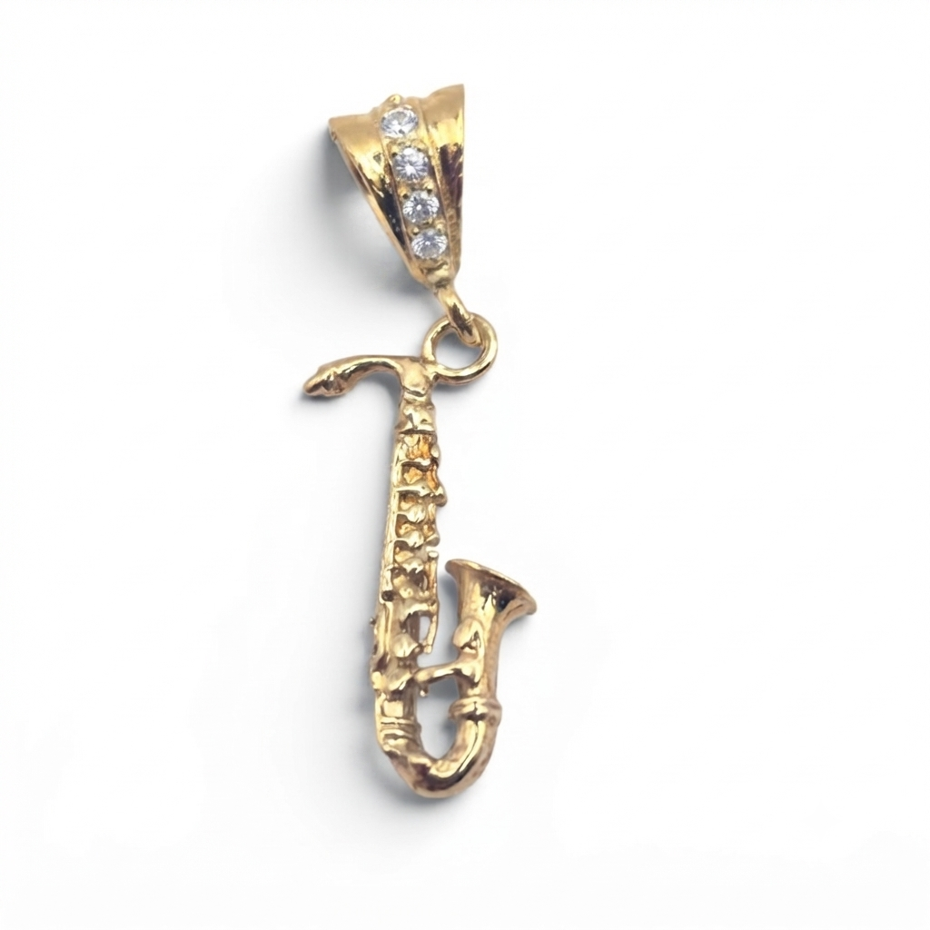 DIJE SAXOFÓN BAÑO ORO 14K